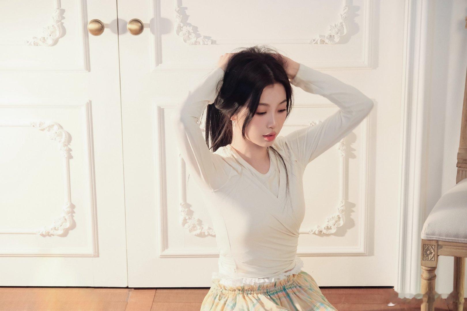 🐟虞书欣云初🐟虞书欣云初令“星星会暗，太阳会落，但你永远闪闪发光”𝒯