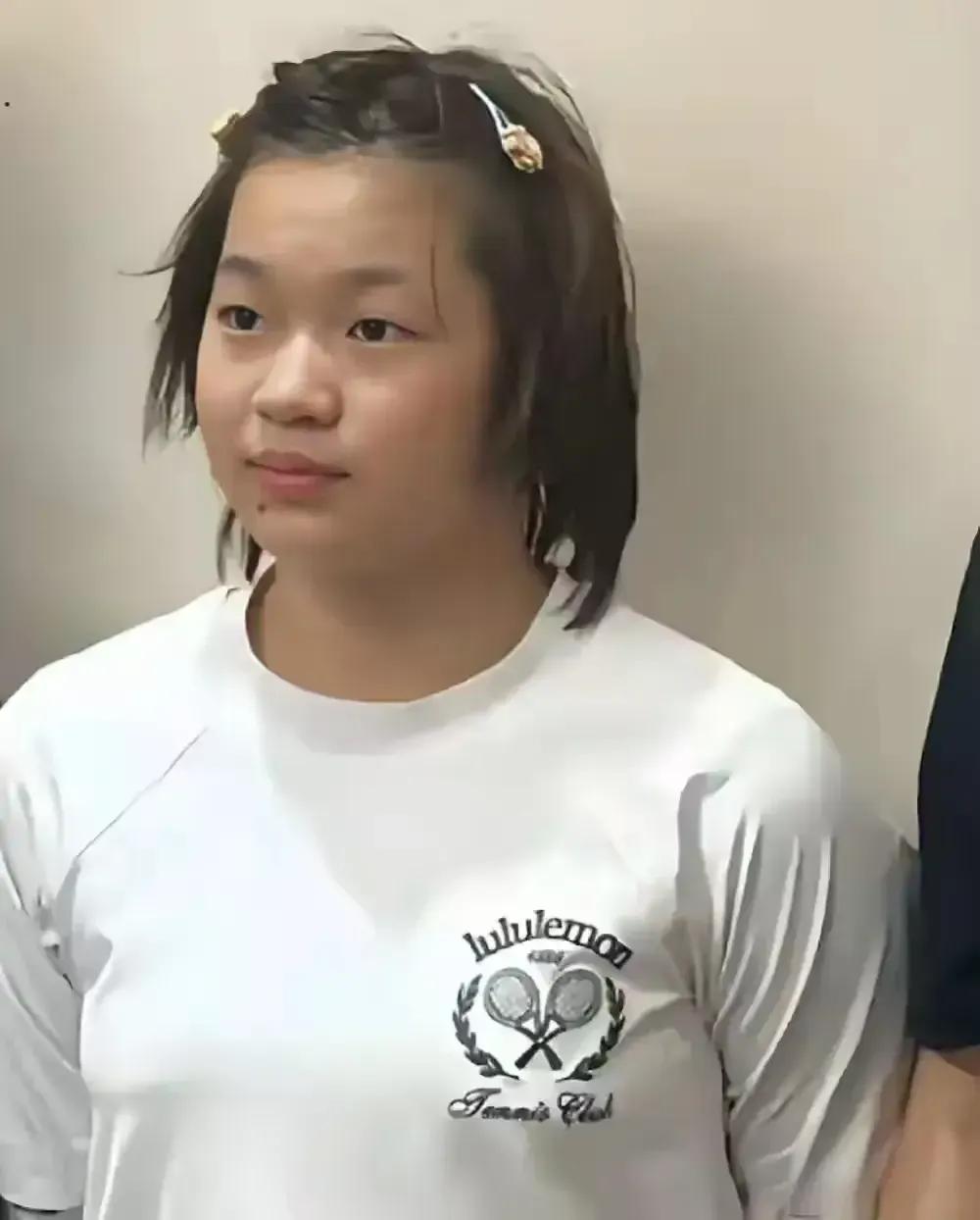 很难想象：陈芋汐和全红婵是同一时代的人物，陈芋汐比全红婵还大2岁……！全红婵