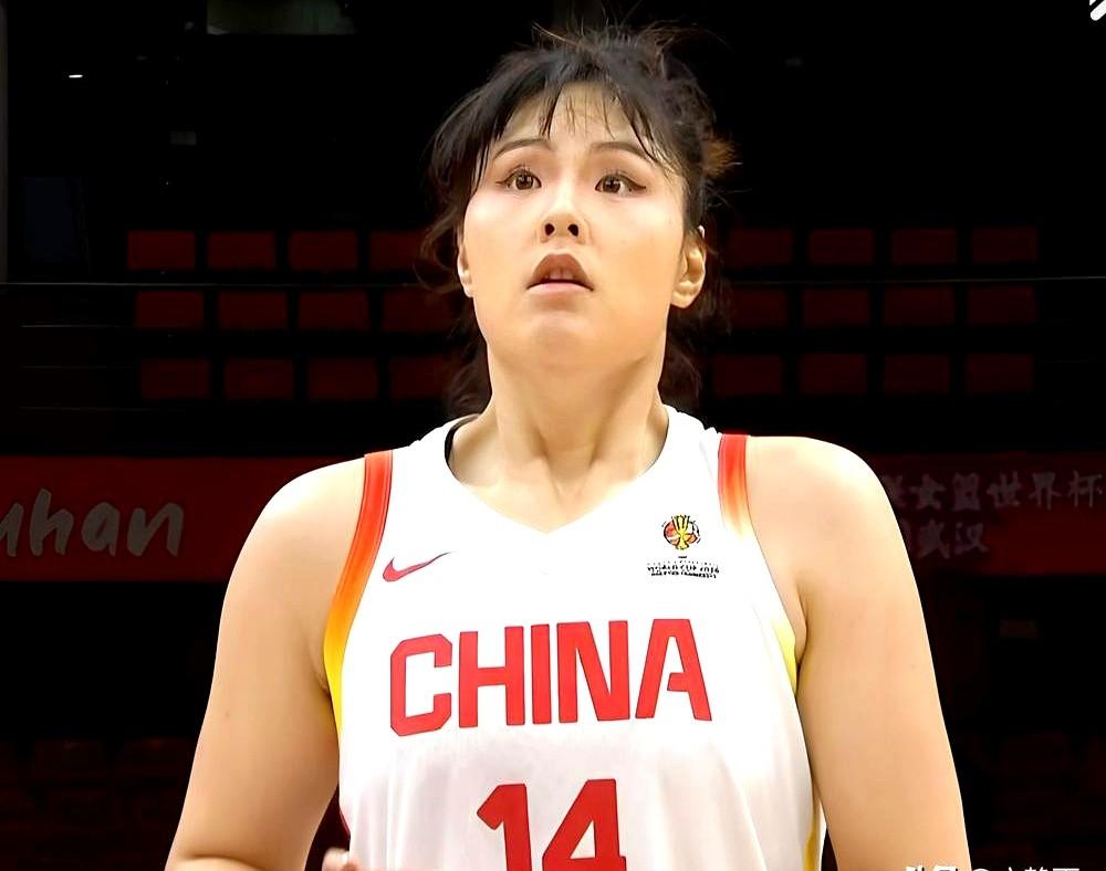 “我要成为球队第一，带她们赢球。”30岁的王思雨放话了。中国女篮核心后卫官宣