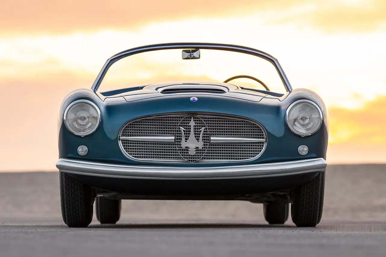 玛莎拉蒂A6G/54Zagato最初是为赛车而打造的;美丽与速度的融合。仅建造