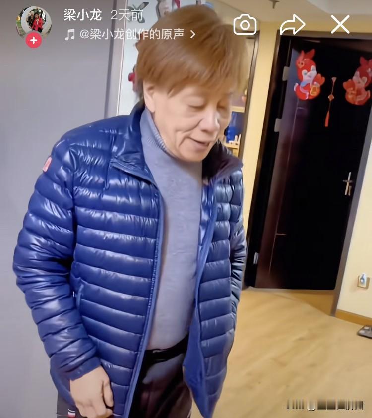 梁小龙去世并不令人唏嘘，毕竟他已经77岁了，令人唏嘘的是他两天前，还在……