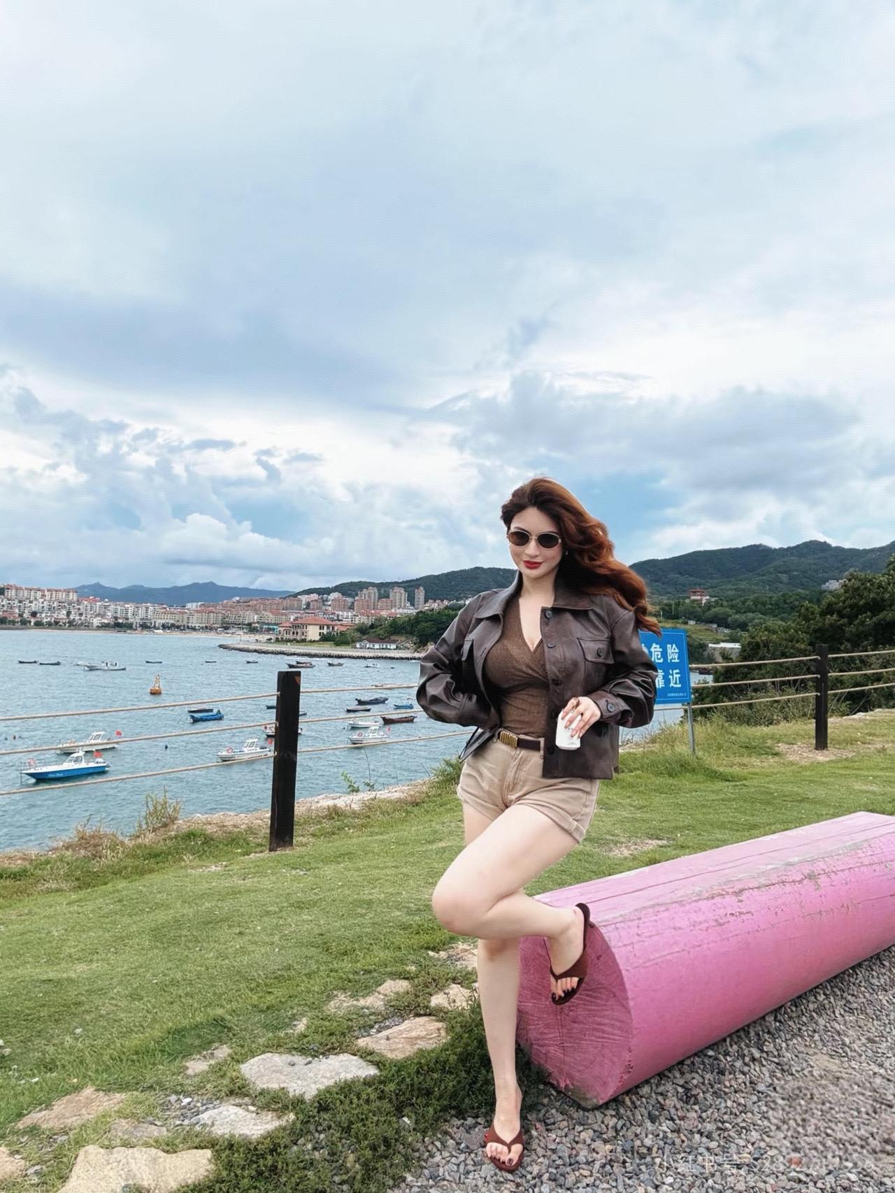 海边漫步，阳光沙滩，自由自在的生活