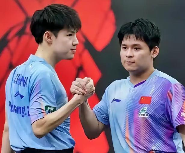 王励勤懵了！王皓也懵了！谁能想到，刚在美国大满贯男单资格赛一轮游的黄友政，转