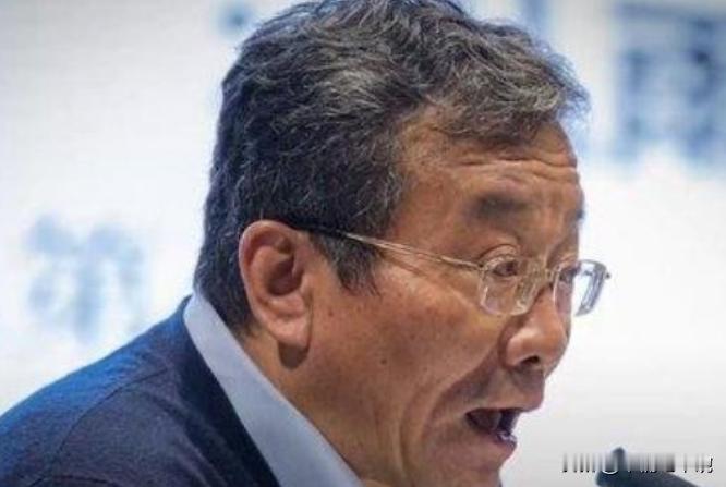 复旦大学教授王德峰，再次抛出惊人“言论”！他表示，今日之中国纵欲汹汹，各种欲望，