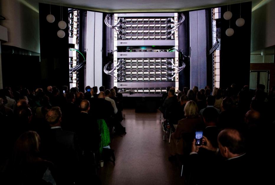 诺奖得主喊话量子计算界：别沉迷论文！百万量子比特要靠工业革命11月19日英