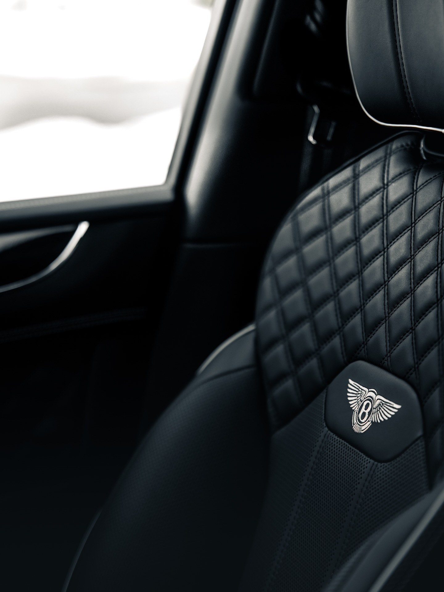 宾利BentaygaBlackEdition