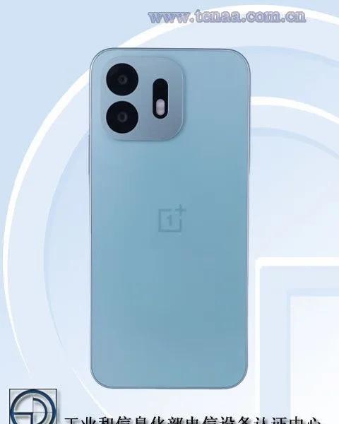 一加新款LCD屏幕手机现身工信部官网新机型号为PYZ110，屏幕采用了LCD