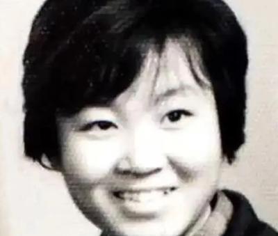 1974年，21岁女知青，夜间独自去厕所，却神秘失踪。连队将整座山都翻了遍，却依
