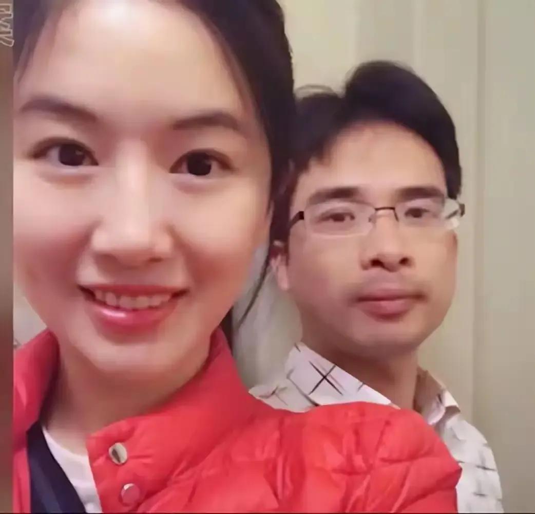 翟欣欣获刑12年，这对于她来说可能是晴天霹雳的事情，毕竟她出生于1986年11月