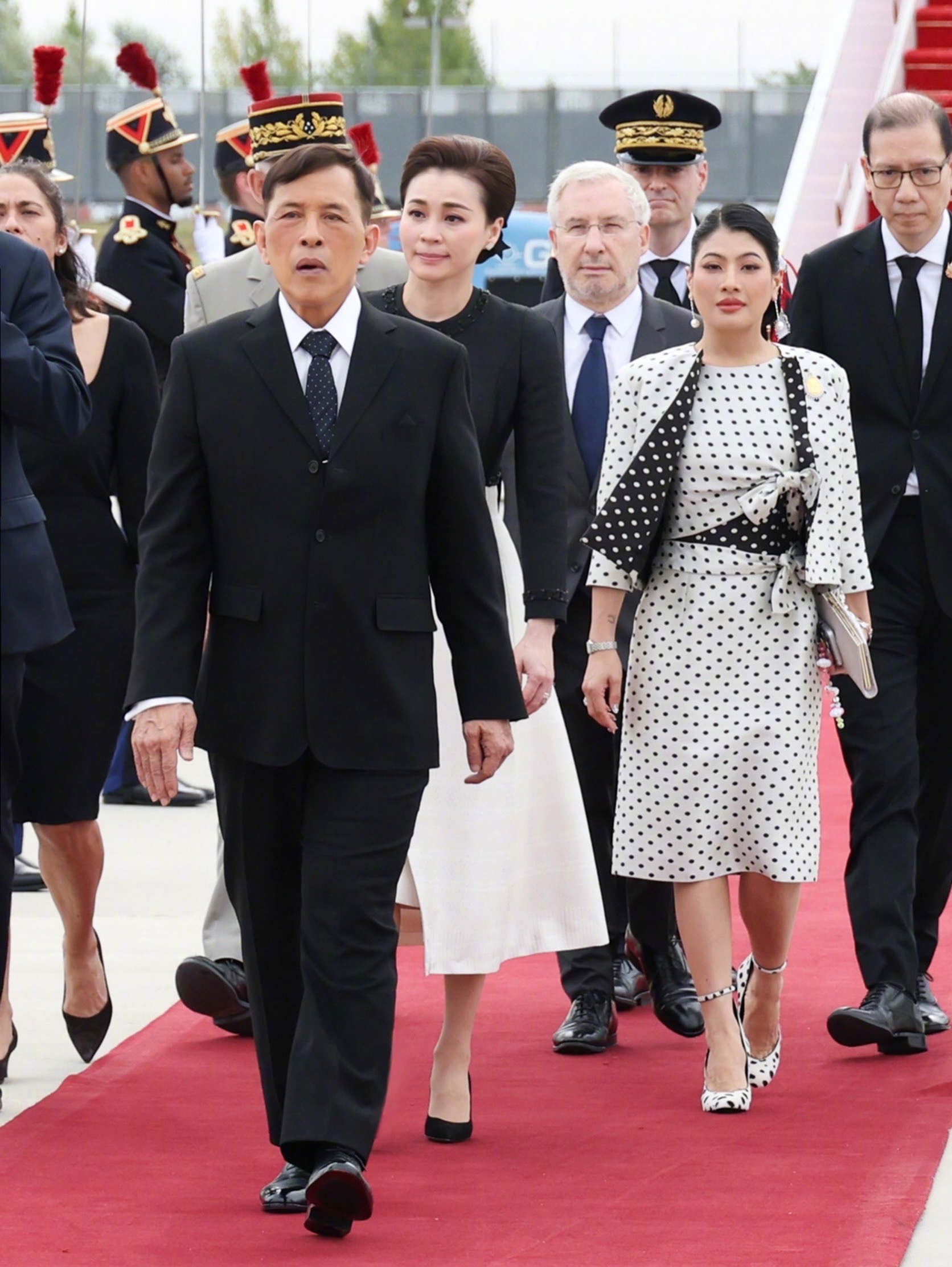 彻底翻身了啊！曾经的废妃之女，就因为被高僧认定为"护国神兽"恢复了公主头衔的泰国
