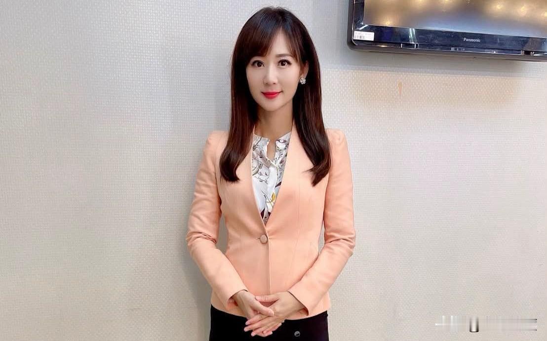 东森女主播、蒋万安铁杆粉丝黄慧婷:沈伯洋让我失眠了！如果洋流激情持续，万安不可能