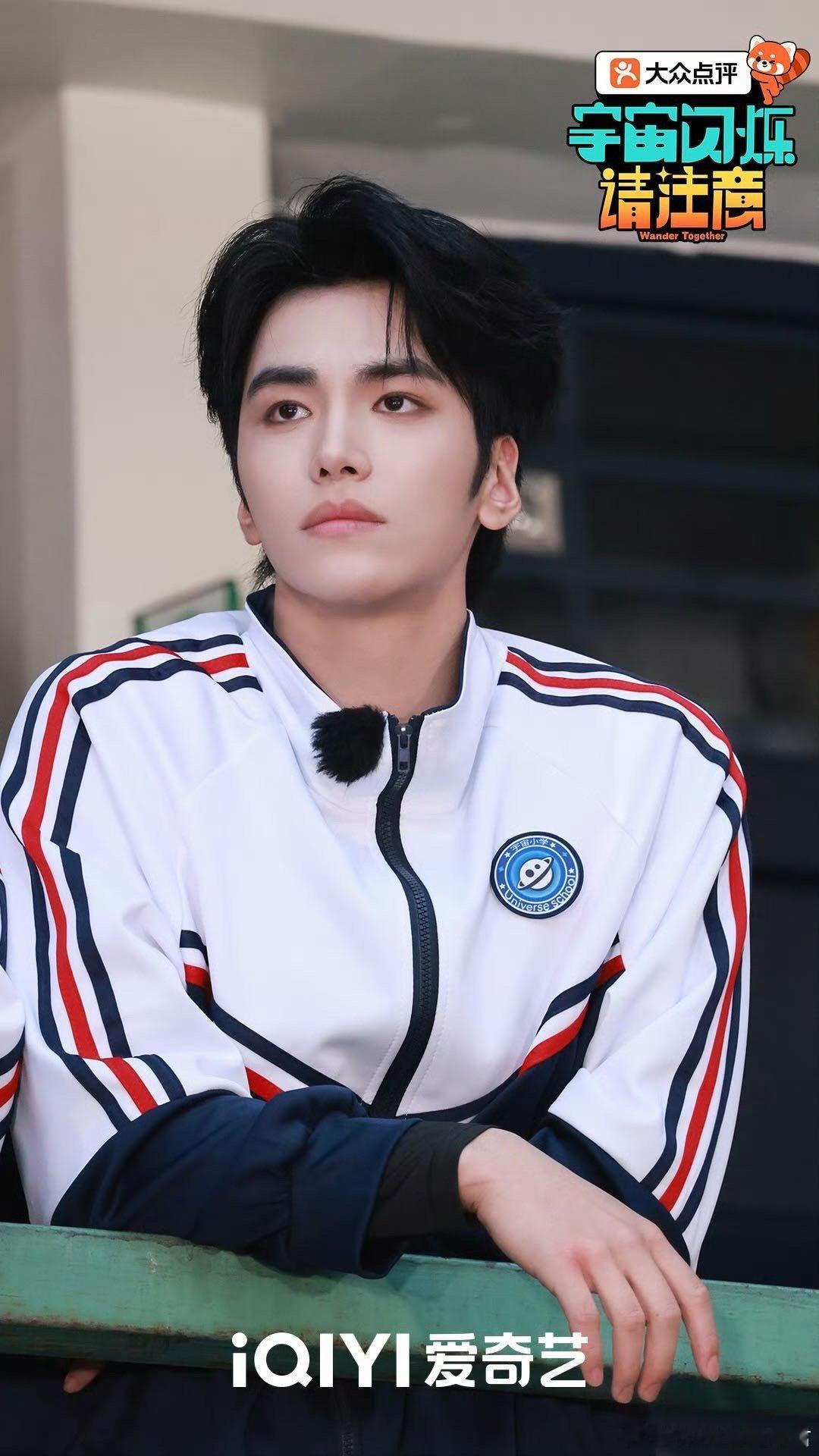 沈月邵子恒是外国人吗沈月见到邵子恒第一反应太真实了：“是外国人吗？”王鹤棣的