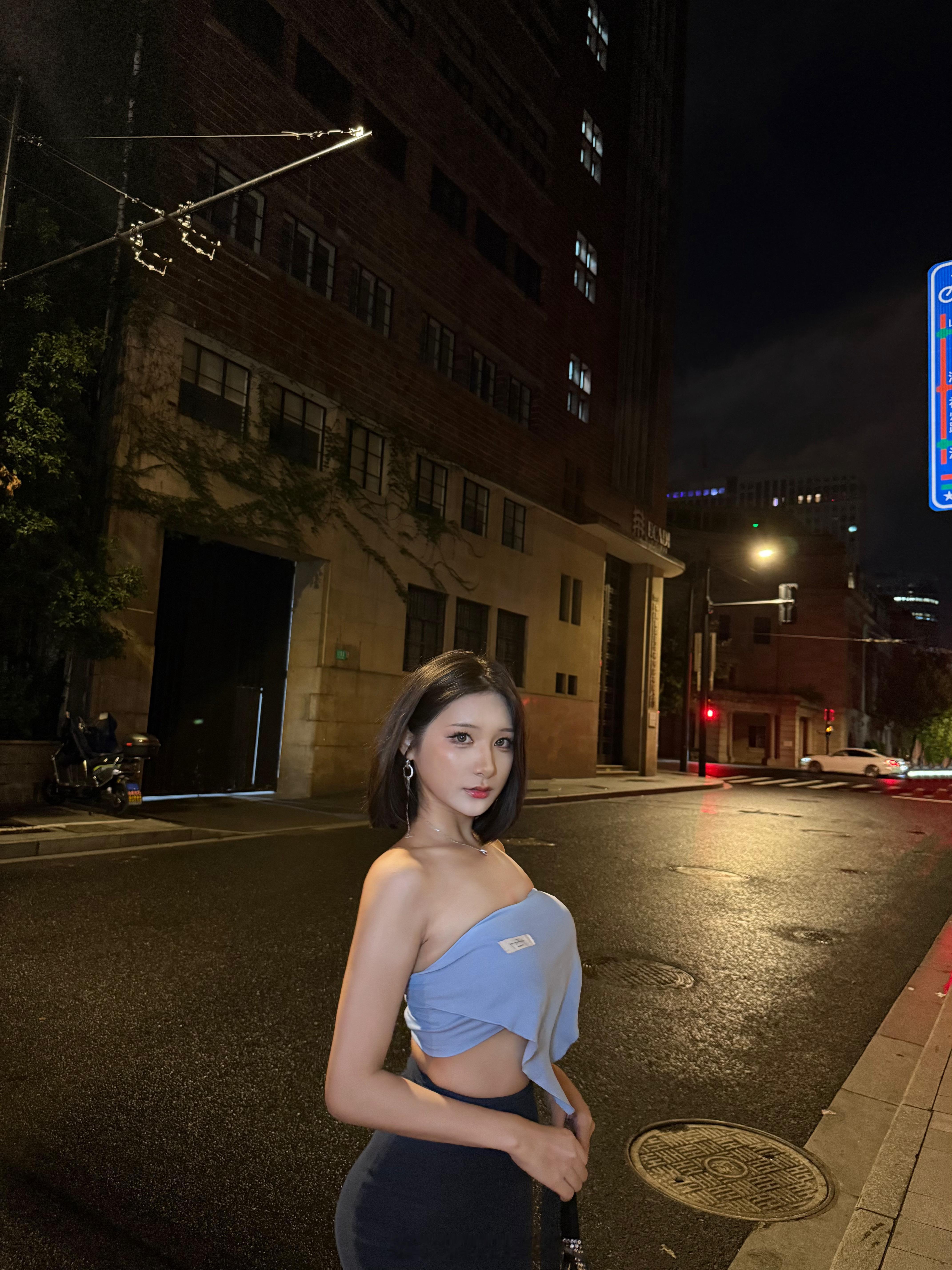 不知不觉下个月又要立秋了得快把夏天的衣服穿一穿啦​​​