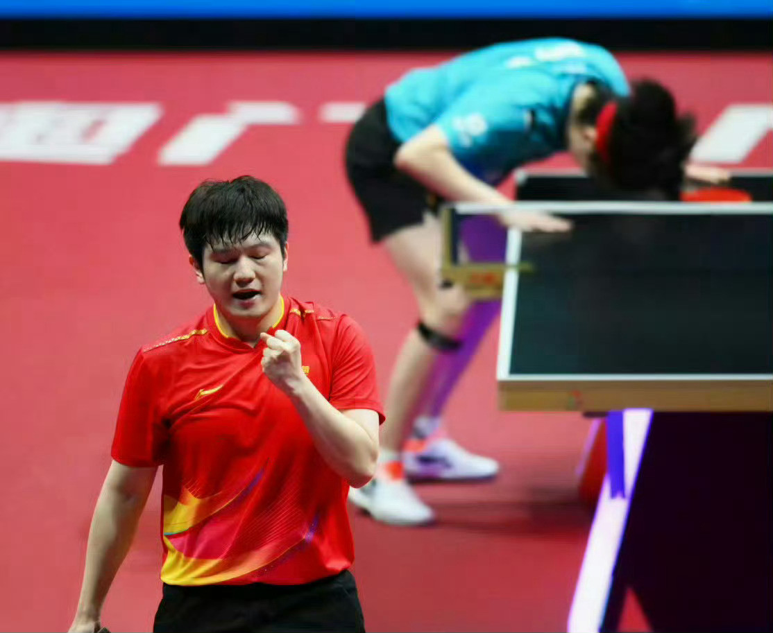 顶尖选手的较量从来都不是零和博弈，不是你输我赢的对立，而是在一次次交锋中互相促进