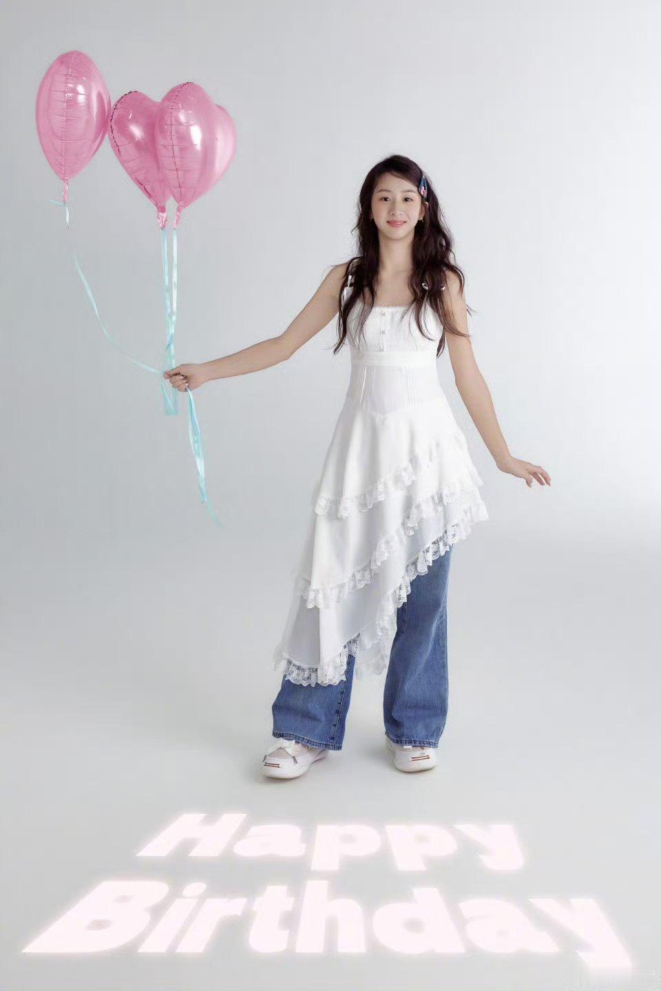 森碟下巴后缩好了森碟18岁了看叶一茜晒的图，森碟下巴后缩好了。