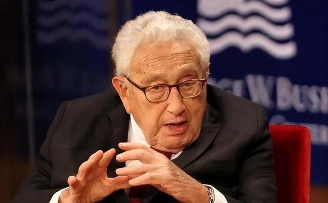 基辛格曾提醒中国：千万不要相信这3个国家，他们都是靠不住，不信看看。前国务卿基辛
