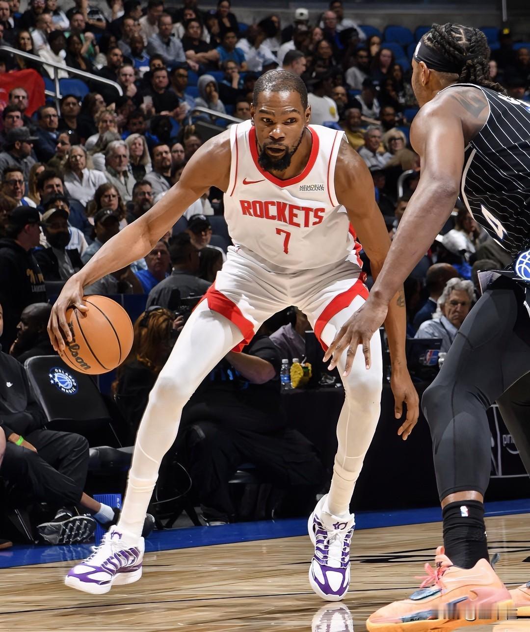 火箭逆转魔术，赢球就靠这三个人！1，谢泼德。火箭首发该下谁？答案已经呼之欲出