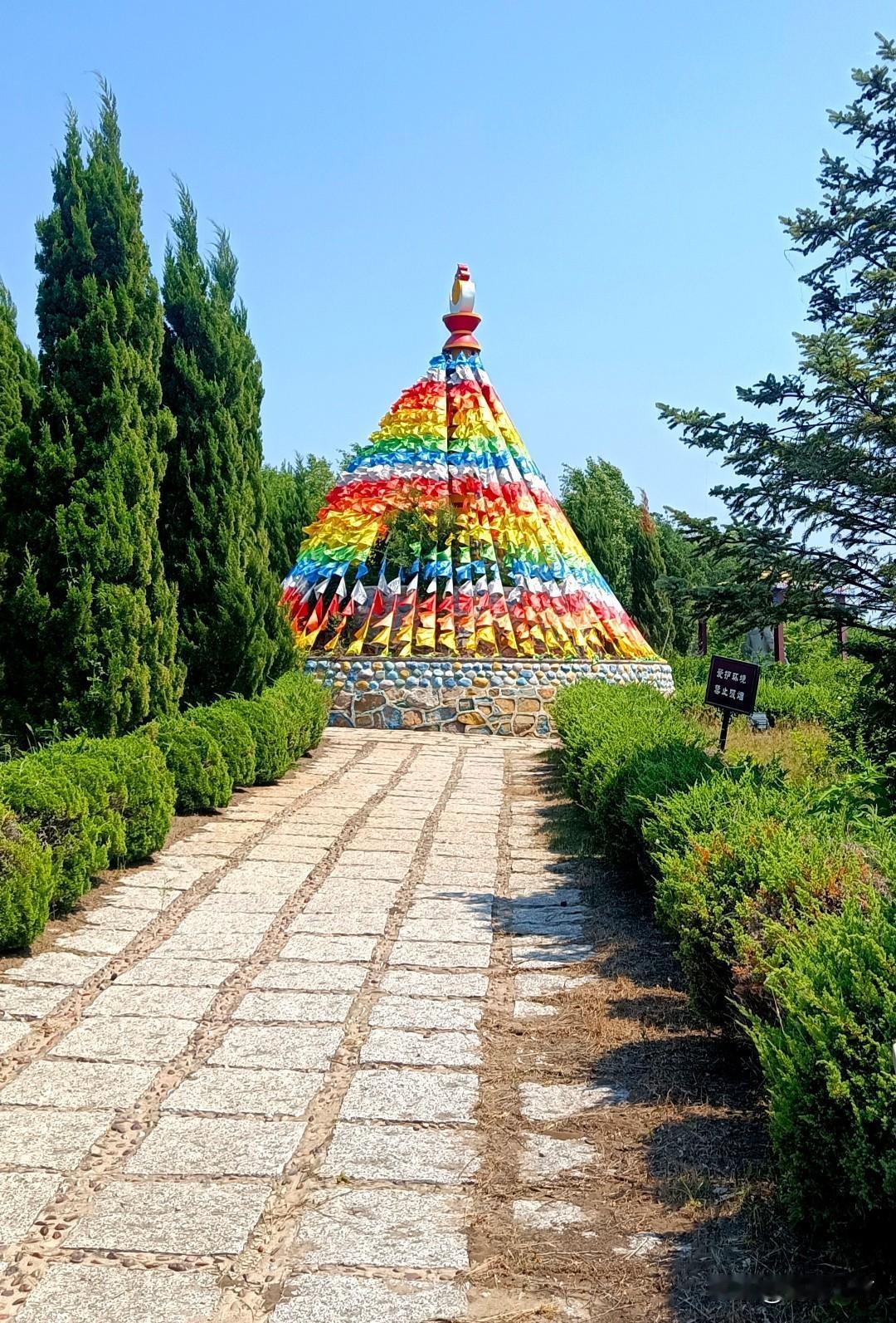 这个问题极其简单，几乎没有讨论的必要！只要没有偏见，都能理解。查干湖是东北地区