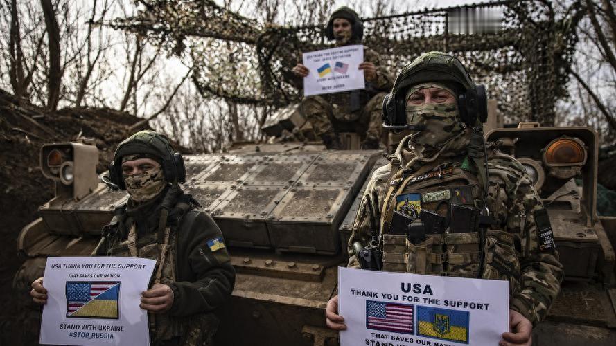 仗打了1000多天，美国终于发现不对劲：原来中国3年前就选对了！说白了，俄乌