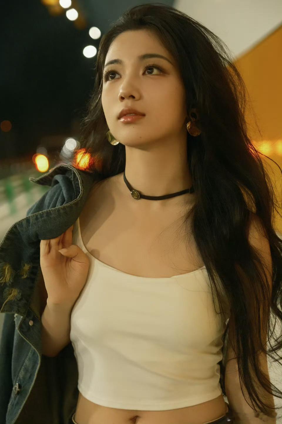 哇！代露娃这个港风造型好美，好帅，好飒！​​​
