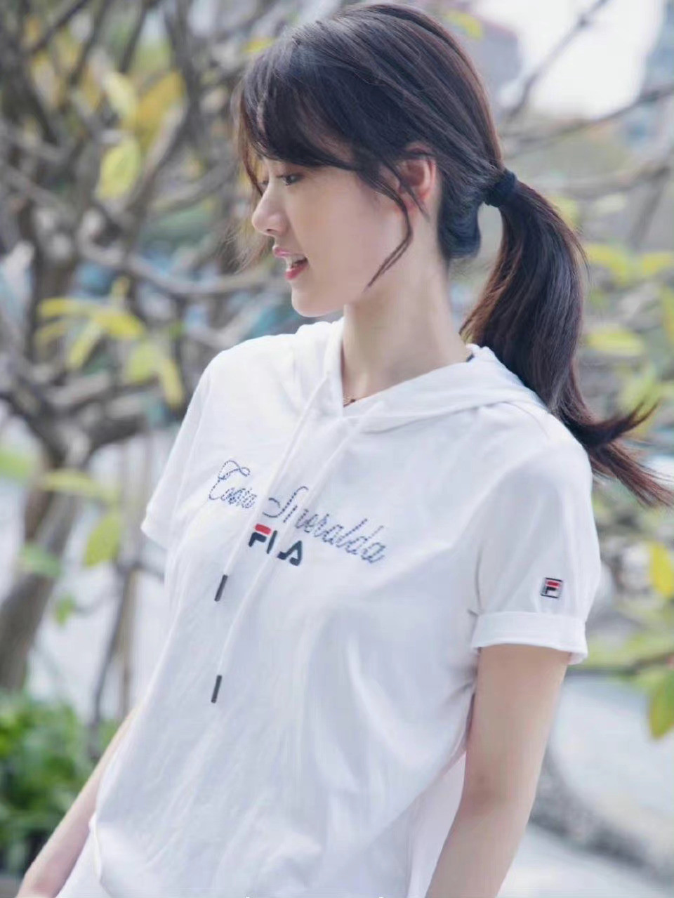 邻家大姐姐OO​​​