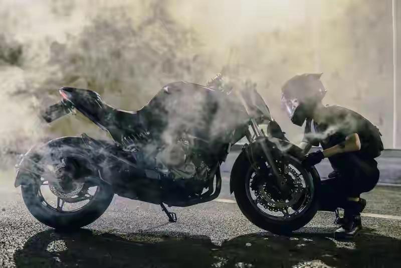 2026版摩友保命清单：8条用血换来的骑行铁律1.不超速：60km/h以上