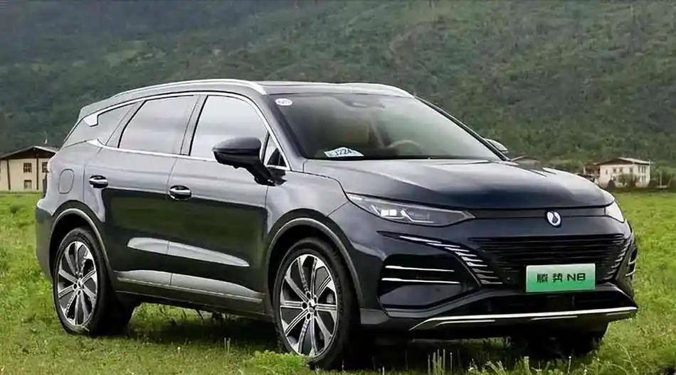 腾势N8：重构大五座纯电SUV出行标准，纯电车型的续航、补能、用车便利度三大痛点