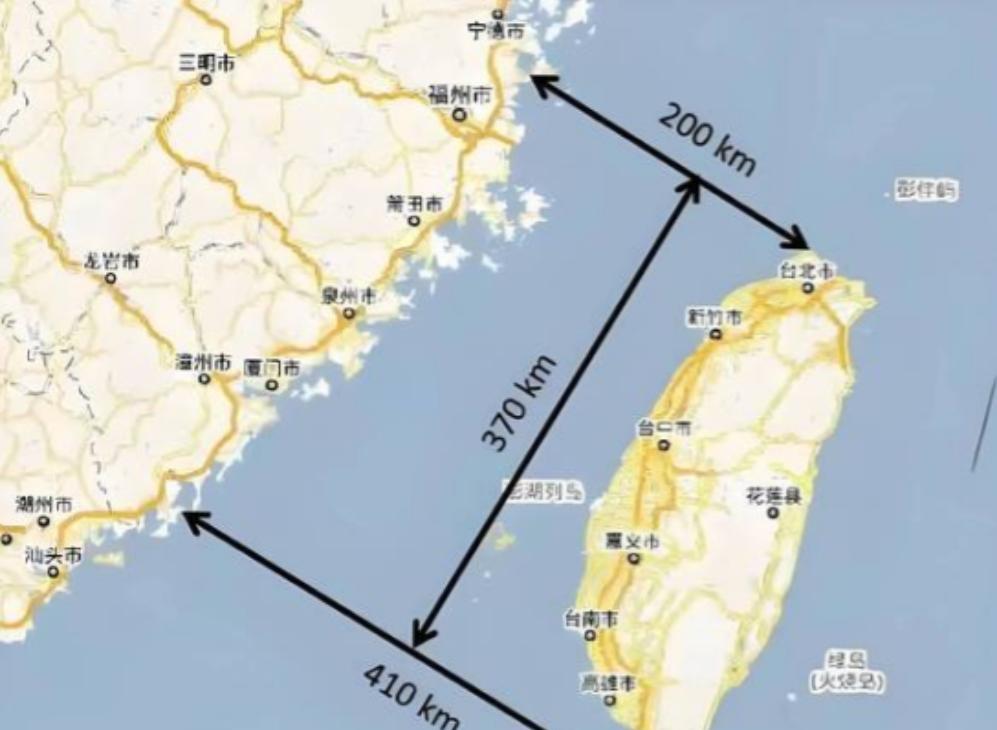 中国高层绝对有高人，围台这件事上，他们走得特别稳，一步步把局势推向自己想要的方向