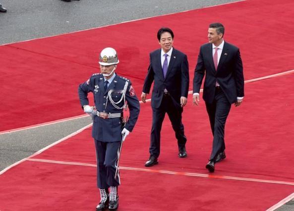 台独”分子赖清德发表声明5月8日，赖清德以军礼欢迎来访的巴拉圭总统培尼