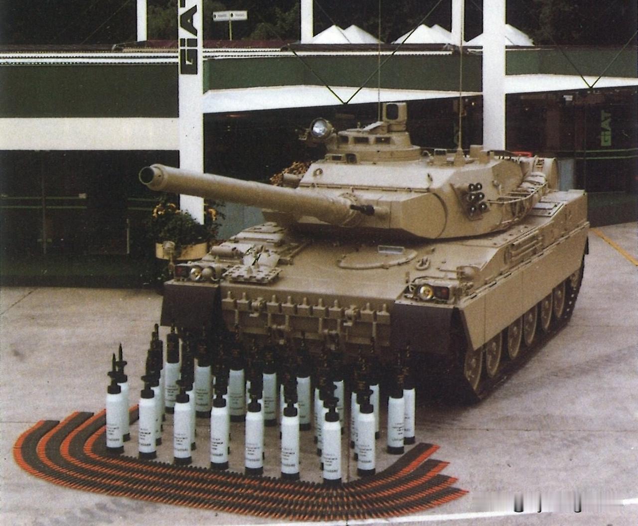 📍往事趣闻。两伊战争结束后，伊拉克军方官员曾提议法国AMX-40坦克作为伊拉