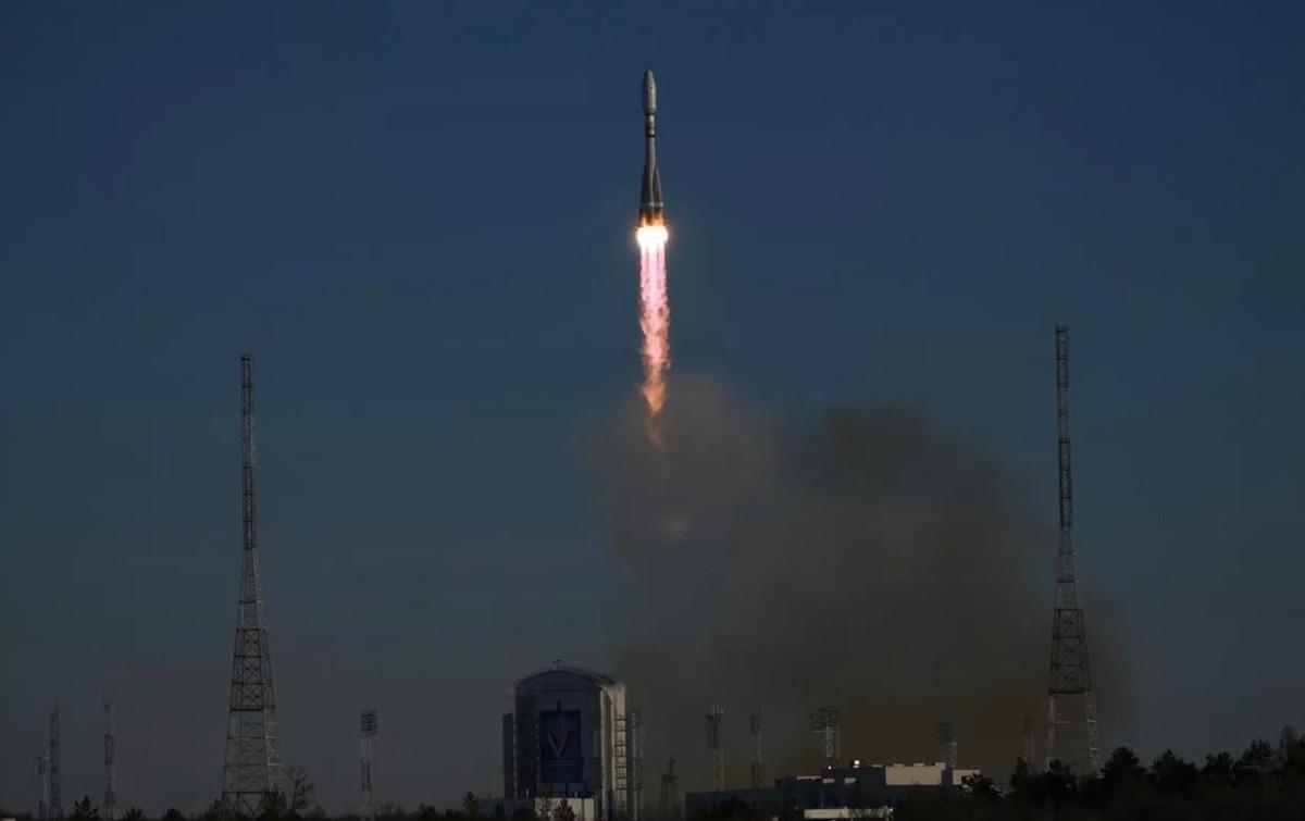 一夜之间，伊朗的导弹长了眼睛，俄罗斯这步棋，下得太狠伊朗最近打得是越来越顺手了