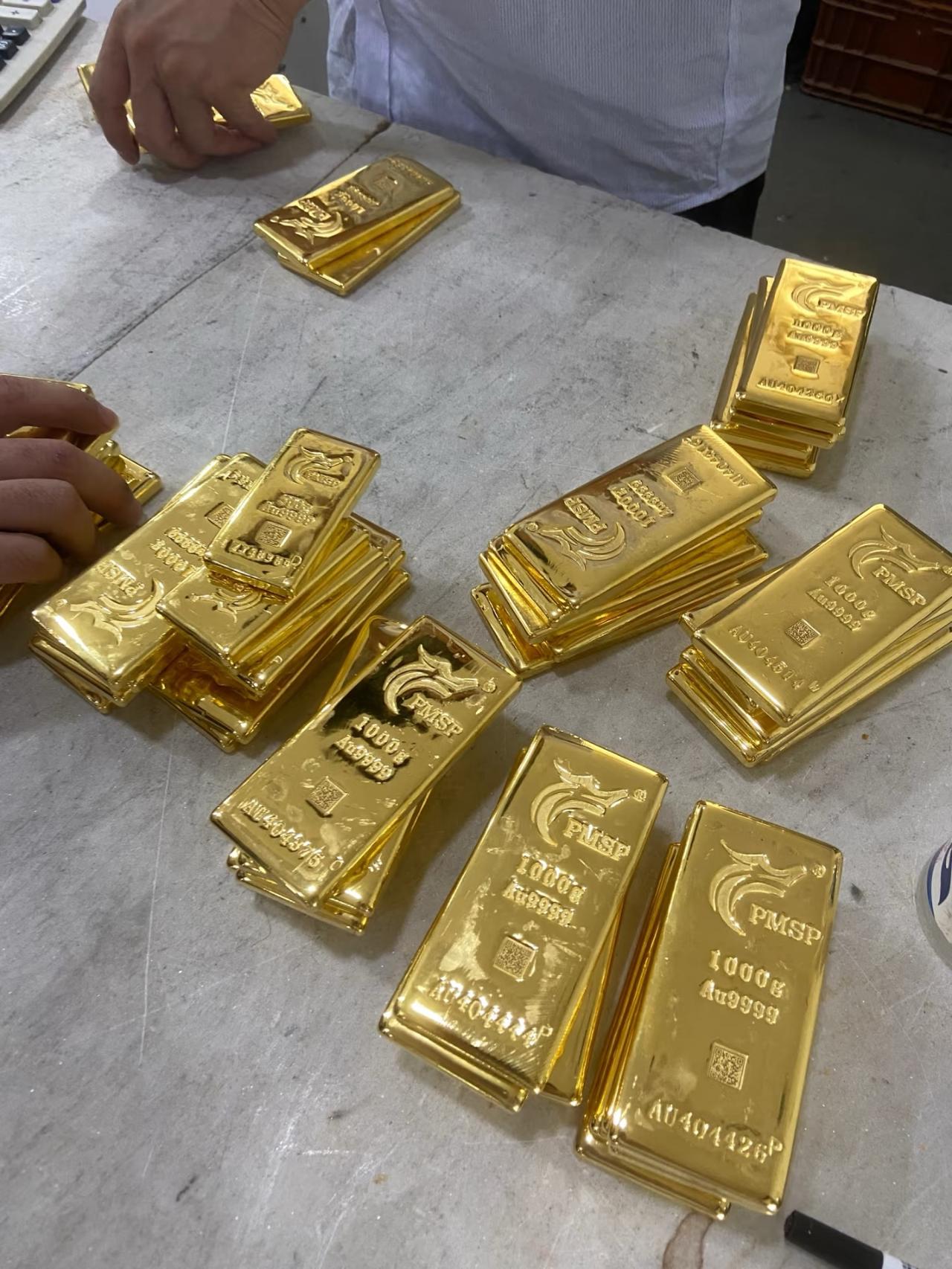 看了今天的金价，气得我直接血压都快飙升了，6月22日国际大盘金价已经跌到9