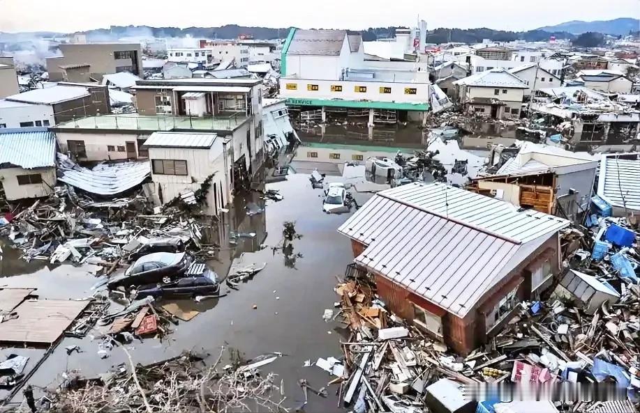 这次日本的7.6级地震，我们要不要送点儿千纸鹤？日本发声大地震，我们也会有所