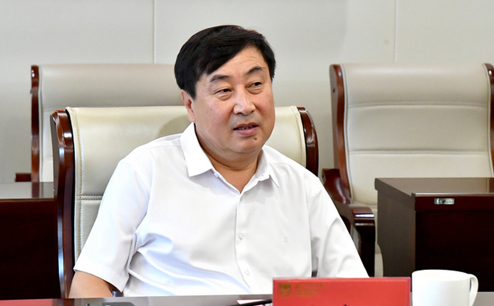 黑龙江省大庆市委常委、秘书长何英明被查