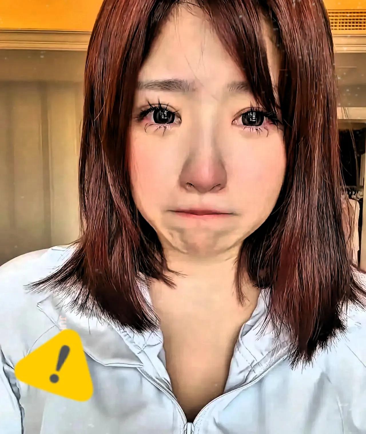 黄一鸣这回是真的栽了，全网下架的消息一出，多少人拍手称快。说实话，看她这段时