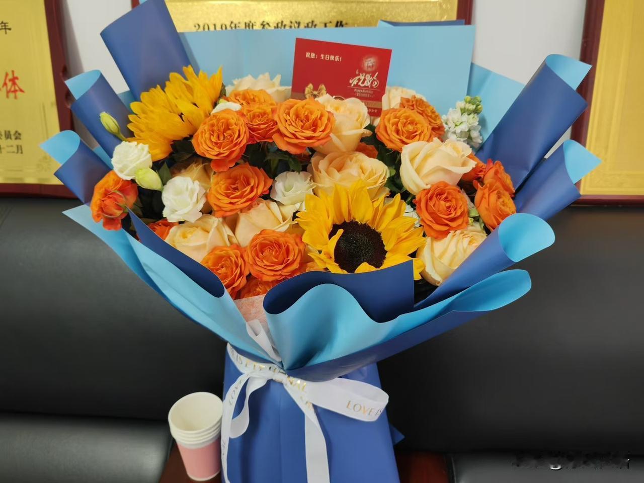 为什么习练八段锦那么舒服呢?习练八段锦必须坚持，就像烧开水一样，火候不到，不会有