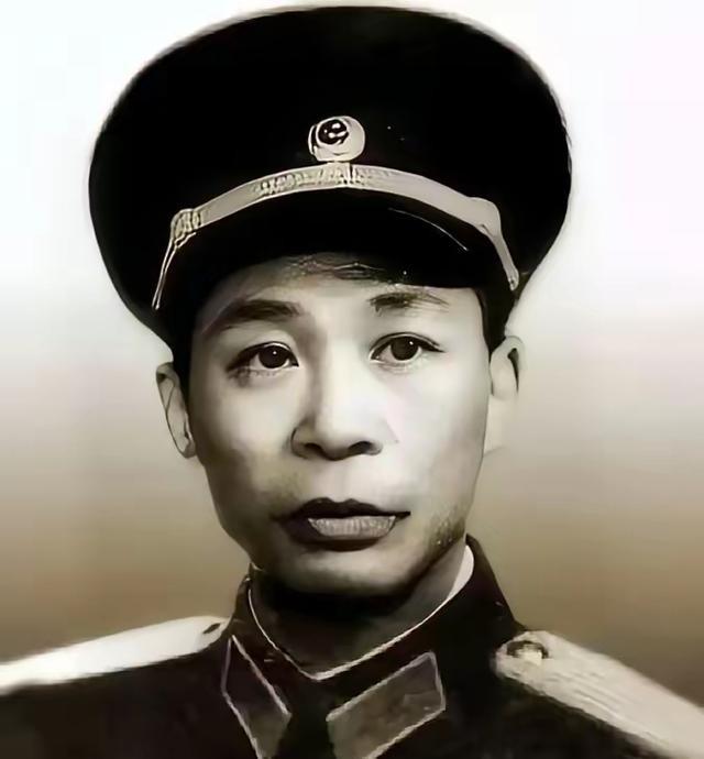 韩先楚临终对徐国夫交了底：当年四十军参谋长战前自伤，他明知却放过，后来此人还上了