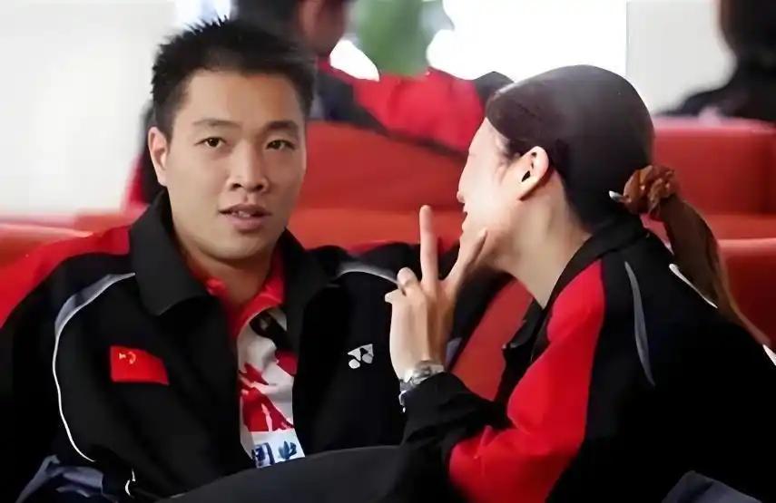 陈宏当年有多惨？高崚家人反对分手，无缘奥运金牌退役，他却开创历史当“个体户”球员