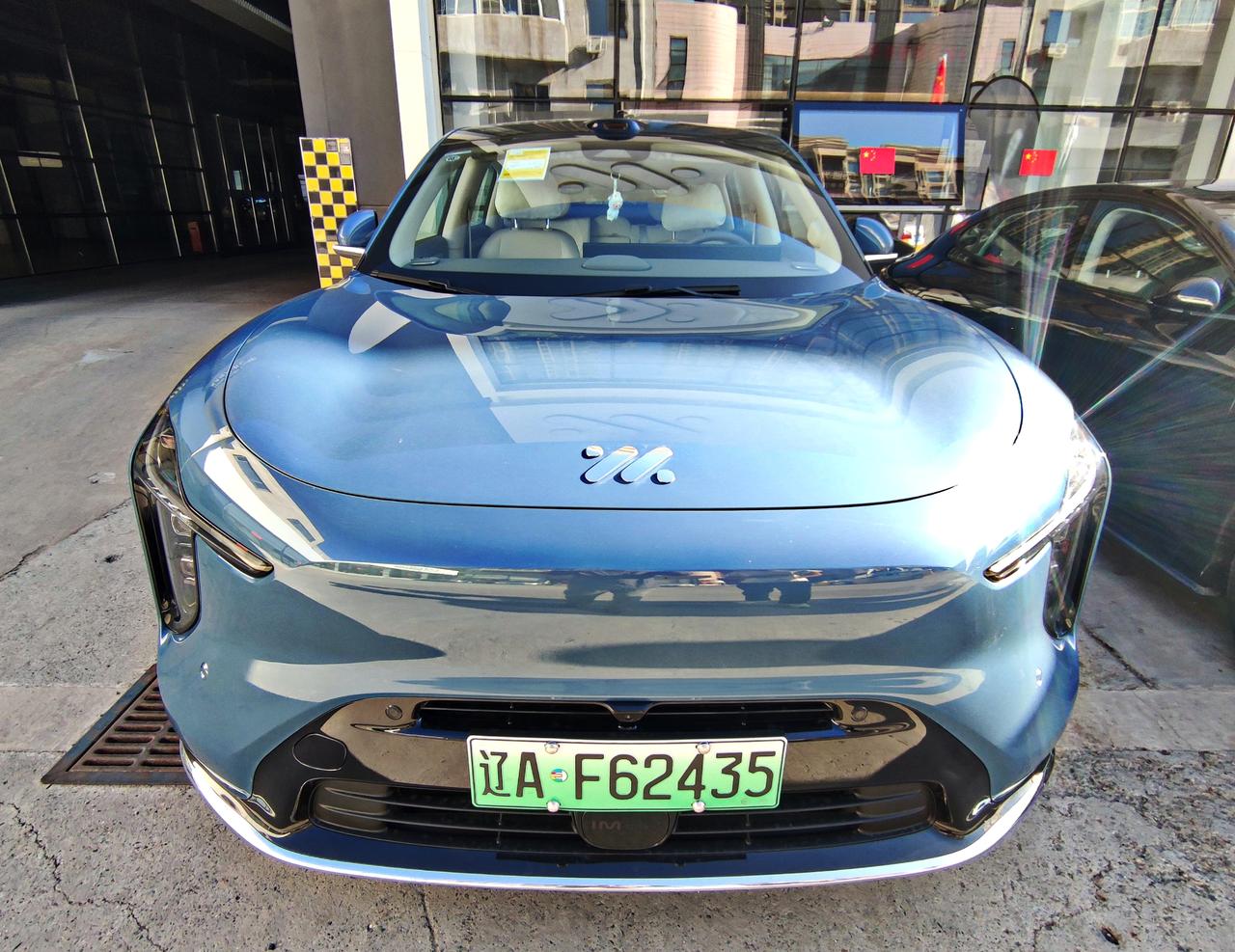 中大型轿跑SUV《智己LS6》智己汽车旗下，全新智己LS6于2025年9