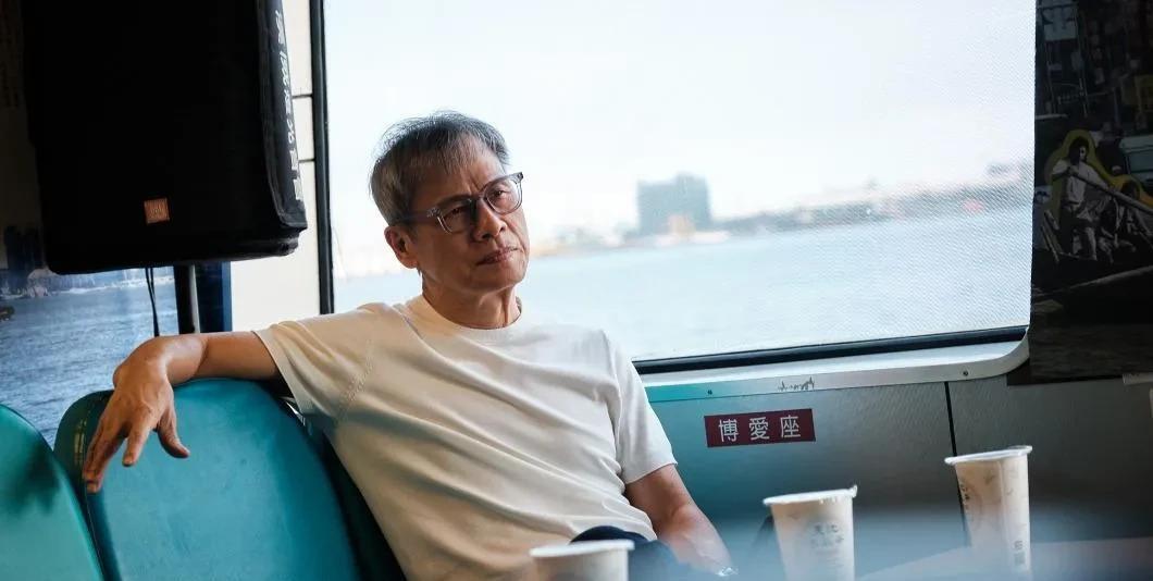 罗大佑：不支持‘大罢免’今天下午，我国宝岛著名歌手罗大佑对绿营发动的‘大罢免’