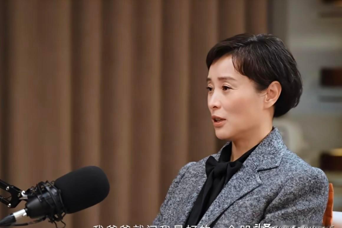 **吴越单身宣言炸裂全网：婚姻算个屁，老娘自己就是豪门！**娱乐圈的催婚魔咒