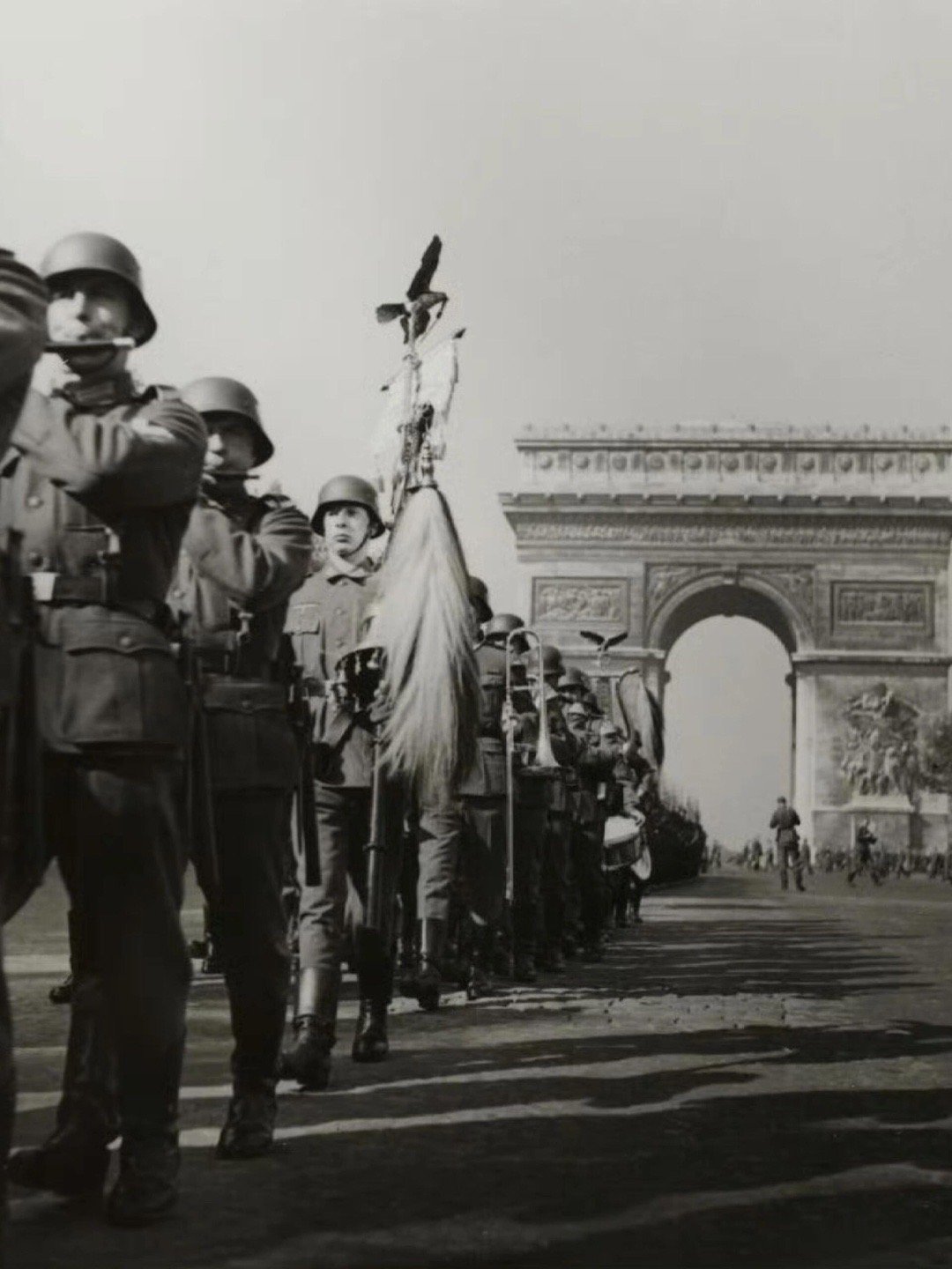 历史知识1940年，德国占领时期的法国巴黎​​​