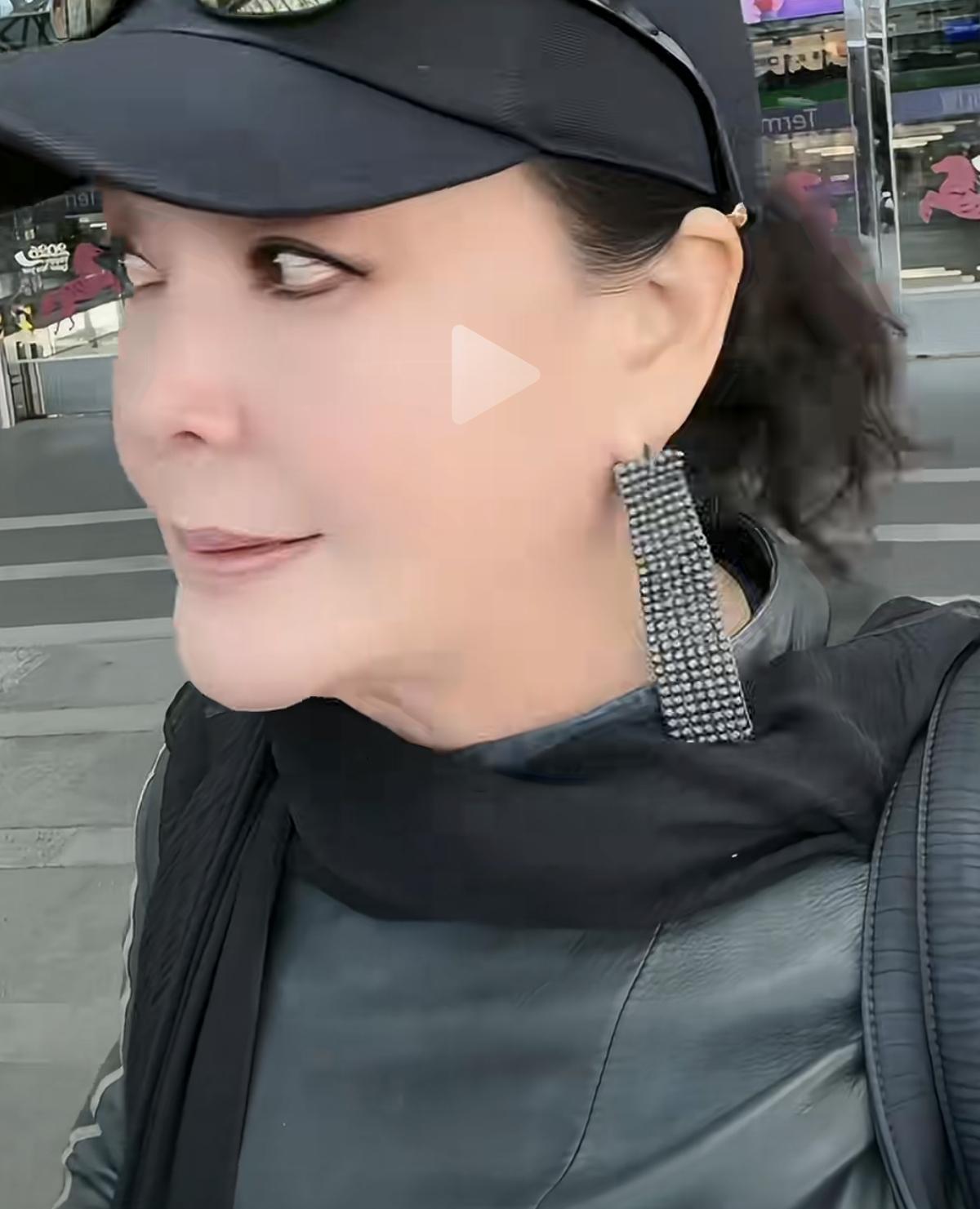 大S两个孩子已经没有妈妈了，爸爸又找个后妈还有个小弟弟，难免忽略他俩，现在唯一最