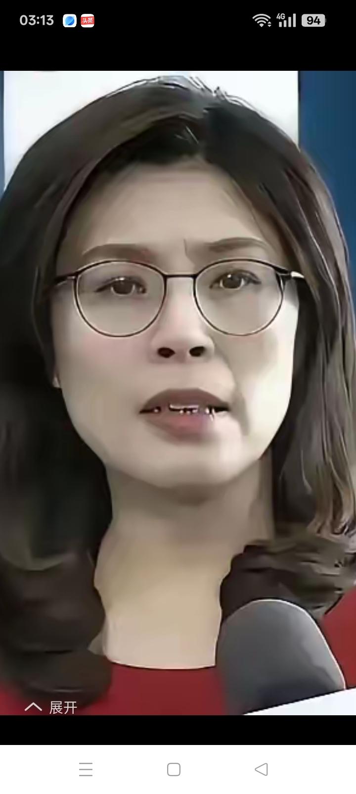 看她的眼神，郑丽文必将成为和统第一人。不同于马英九，郑丽文有坚定的信念，无儿无