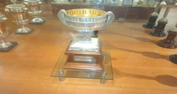 记录报: 葡萄牙球队博阿维斯塔即将面临破产, 俱乐部资产将被拍卖