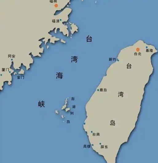 武统台湾的难度远大于俄乌战争！很多人拿俄乌战争比武统台湾，以为差不多，其