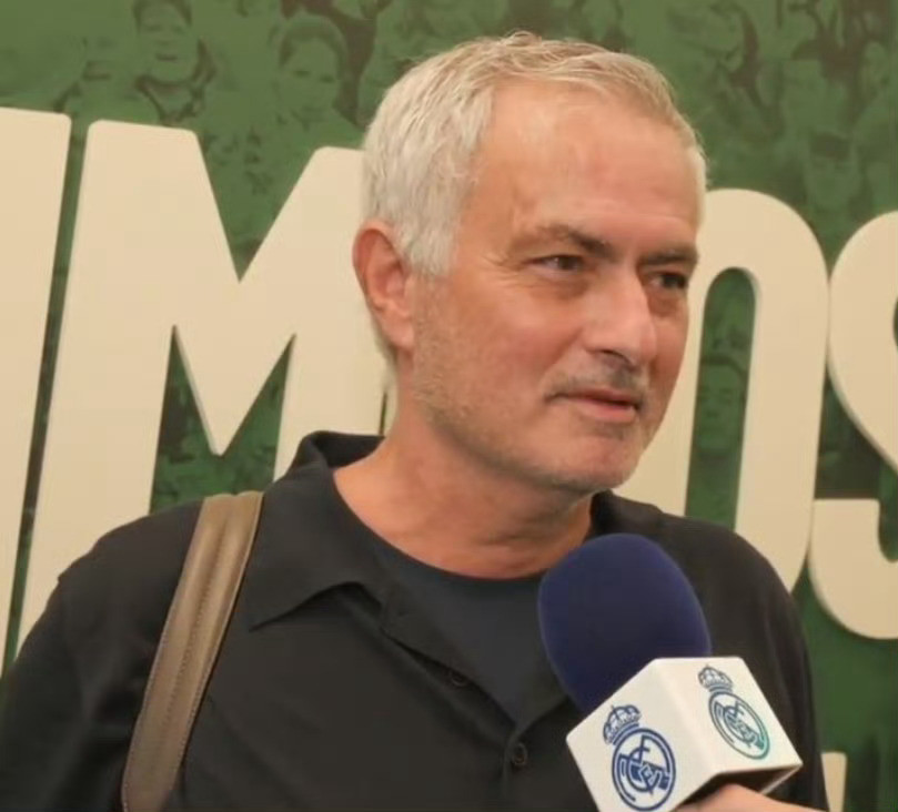 马卡深度发声！皇马客场隐患彻底爆发，球迷对穆帅信任大幅下滑西甲第六轮，皇马客场挑