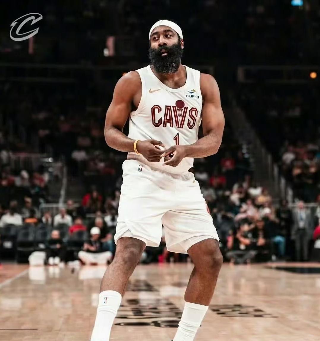 终于知道哈登为啥招人恨了，不是因为他不太爱造犯规，更不是他季后赛关键