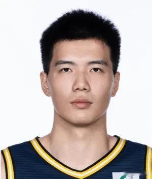 如果说广东队今天有一个人可以喷，那就是焦泊乔了，其实广东队今天打的挺好的，在北京