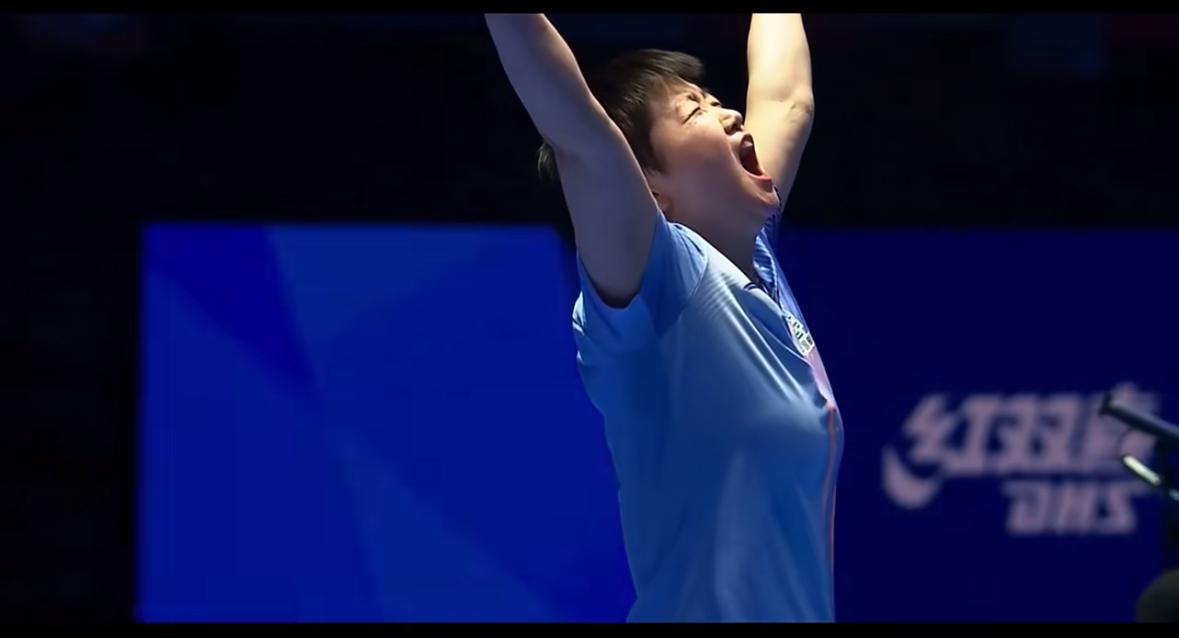 恭喜孙颖莎夺得2026第一冠—4:3王曼昱夺冠时刻莎莎振臂高呼！2月8日，海口